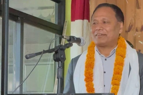 काठमाडौं उपत्यकाका नदीलाई सफा राख्न काम गरिरहेका छौँ: मन्त्री घिसिङ